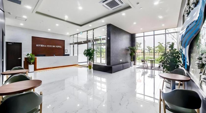Riviera Incheon Airport Hotel Exterior photo