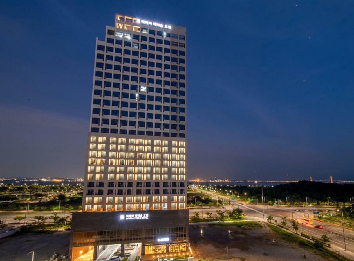 Riviera Incheon Airport Hotel Exterior photo